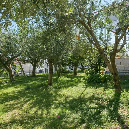 With Parking Space - 9209 Апартаменты