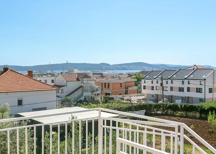 Apartament With Parking Space - 9209 *