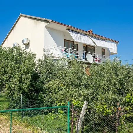 With Parking Space - 9209 * Trogir